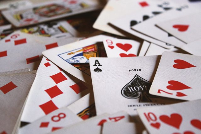 6-fun-card-games-you-can-play-online